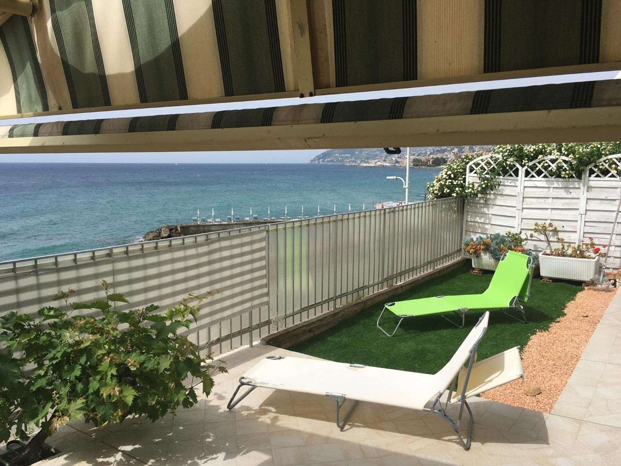 Apartmán Perfect Wave A 10 M Dal Mare Sanremo Exteriér fotografie